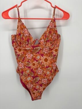 Zingara One-Piece Floral Swimsuit with Underwire Bust & Cutout Detail Size 8